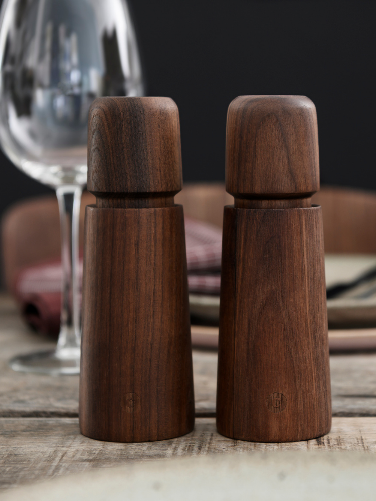 Stockholm - 17cm - Walnut