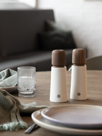 Stockholm - 17cm - White Porcelain/Walnut