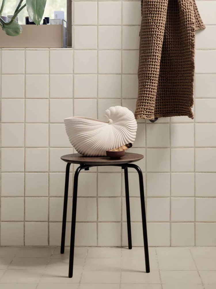 Herman Stool - Dark Stained Oak