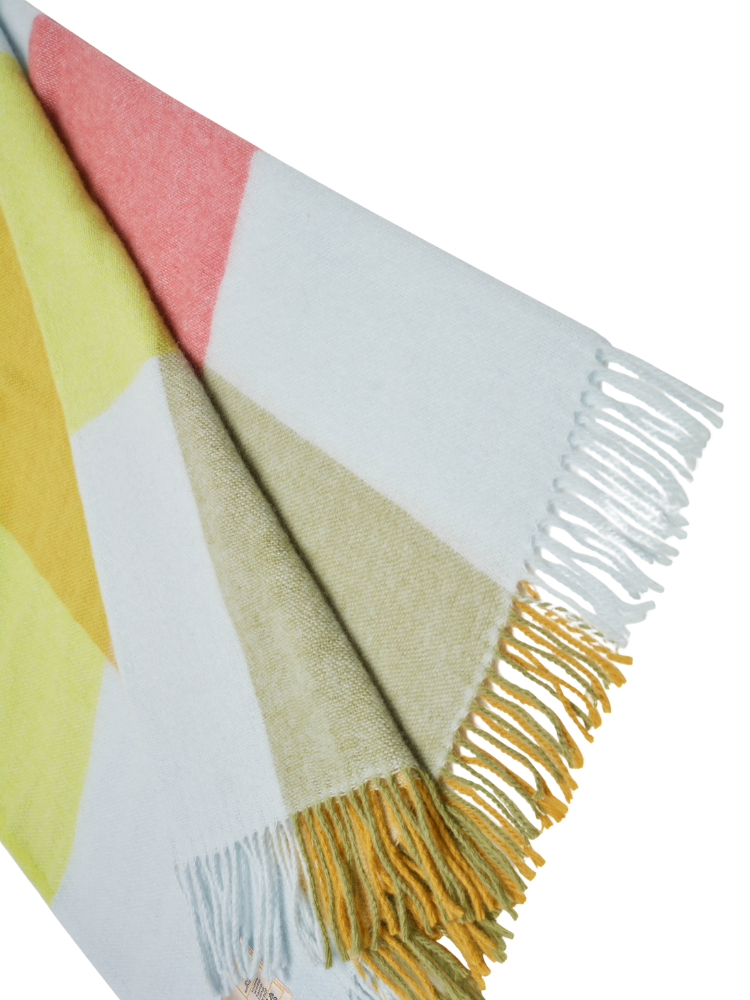 Colour Blend Blanket Spring