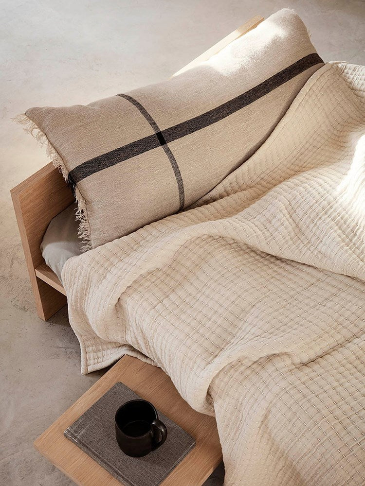 Daze Bedspread - Sand