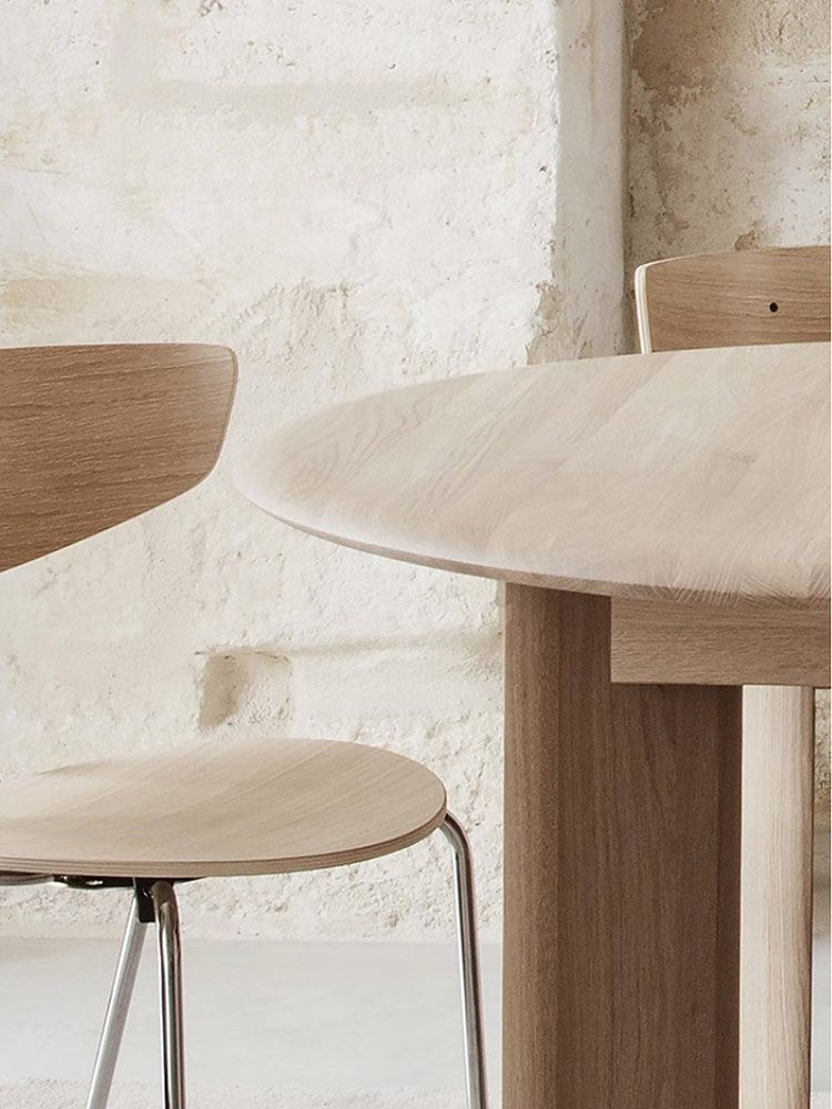 Bevel Table - Round Dia 117 - White Oiled Oak