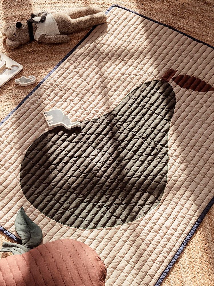 Pear Quilted Blanket - Sand (Sample)