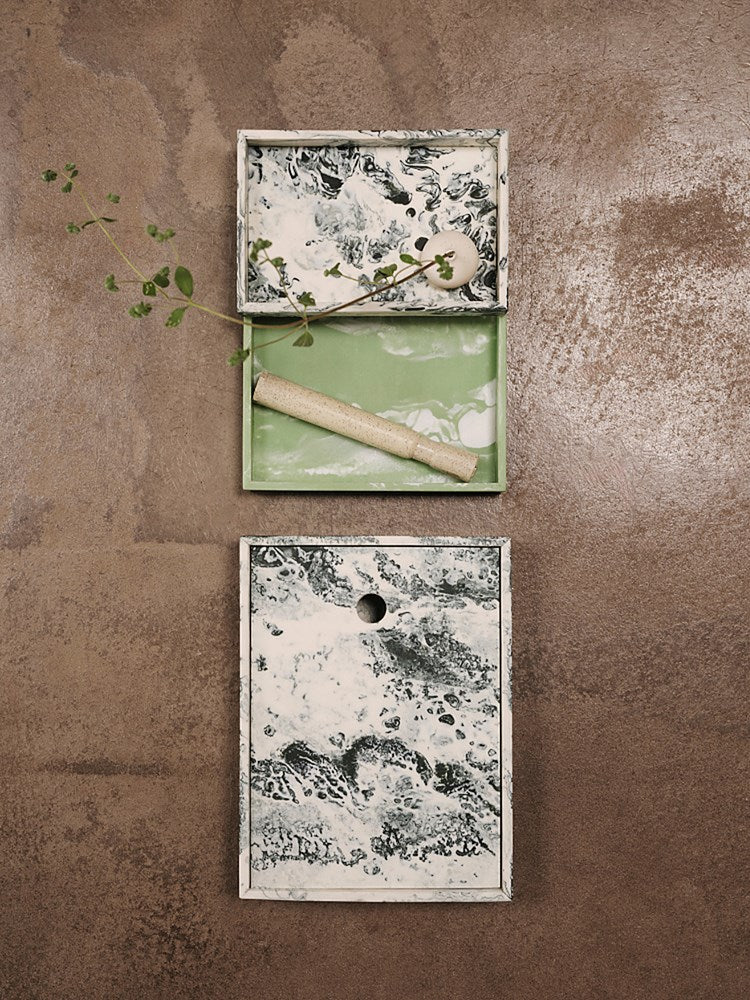 Mist Box - 15 x 20 - Emerald Off-white