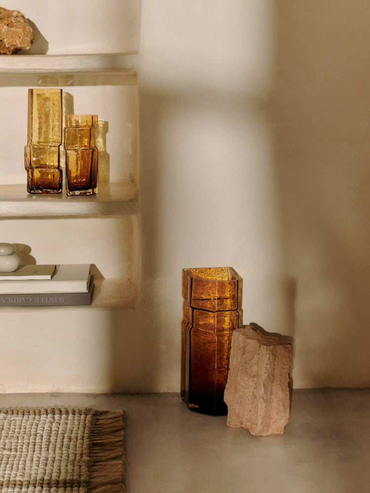 Muro Vase - H23 - Recycled Amber
