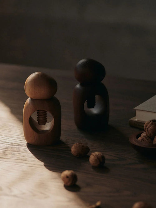 Cairn Nut Cracker - Dark Brown