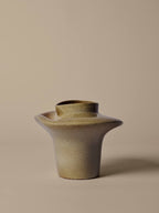 Evio Vase - H22 - Elm Green
