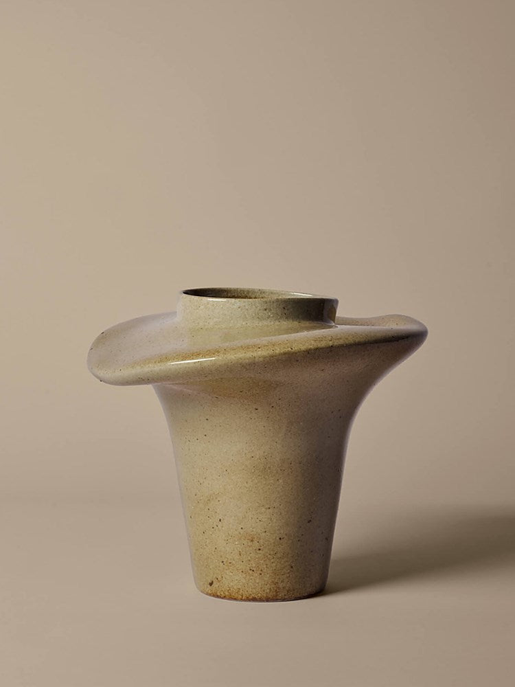 Evio Vase - H35 - Elm Green