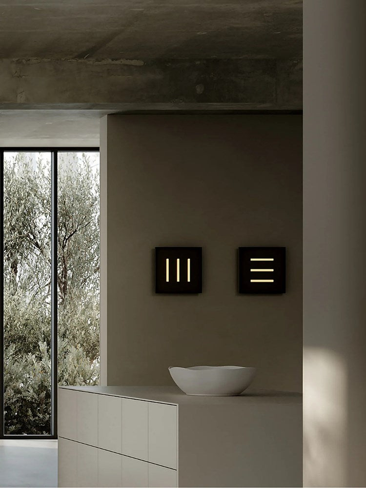 Trois Wall Lamp - Taupe