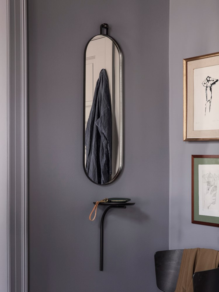Pujo Wall Table