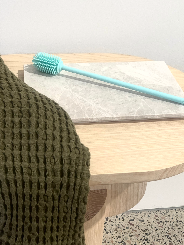 Skittle Cleaning Brush - Mint