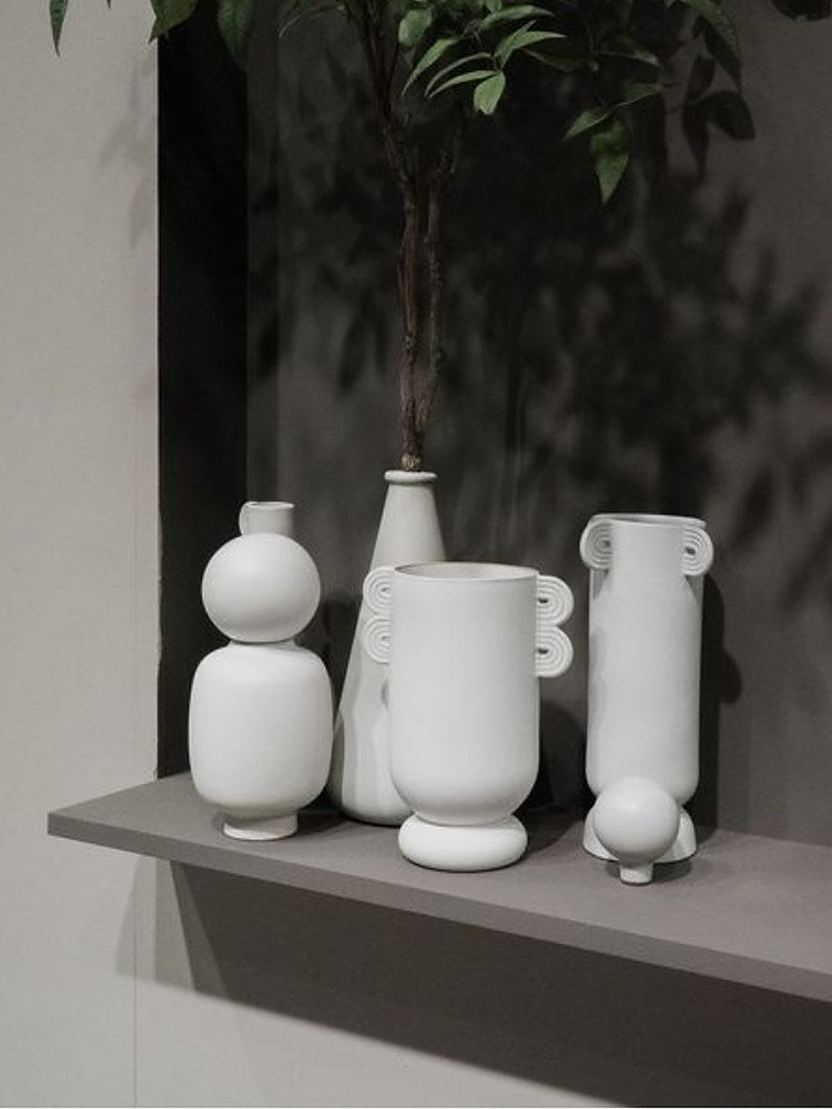 Muses Vase - Ania