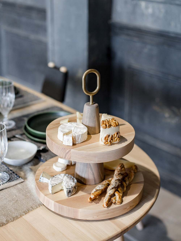 Babel Serving Stand