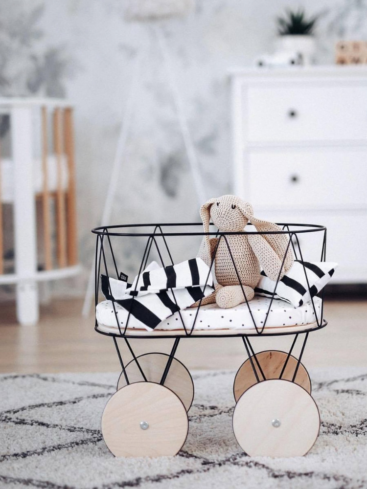 Dolly Cot